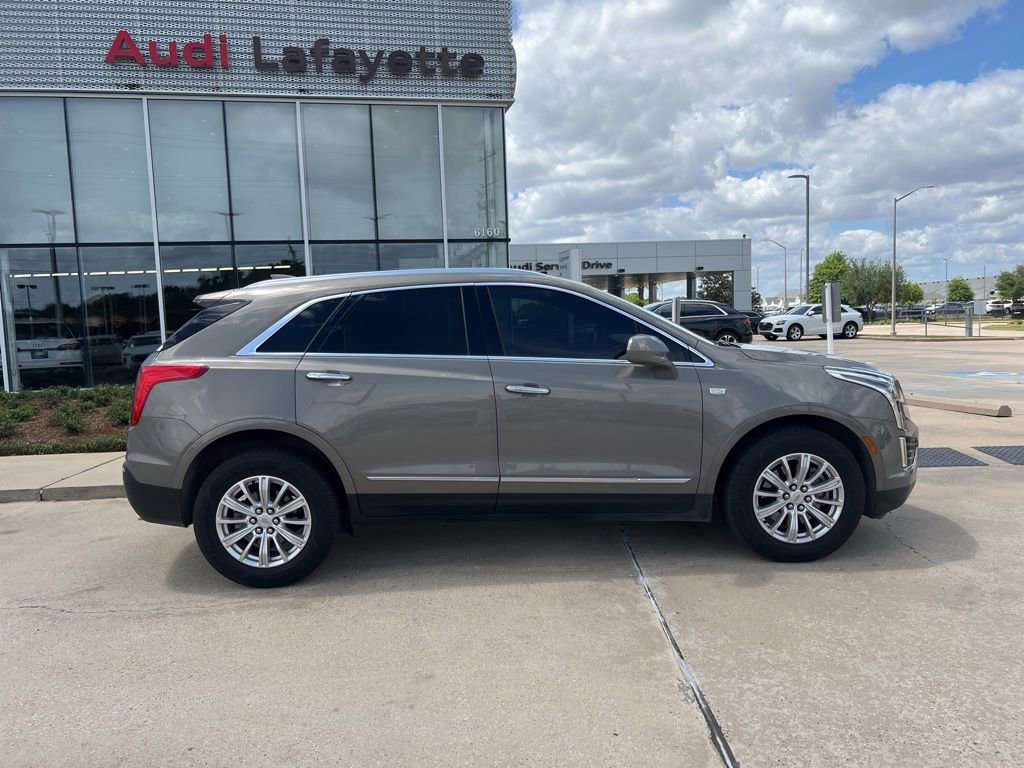 Used 2018 Cadillac XT5 FWD image 6