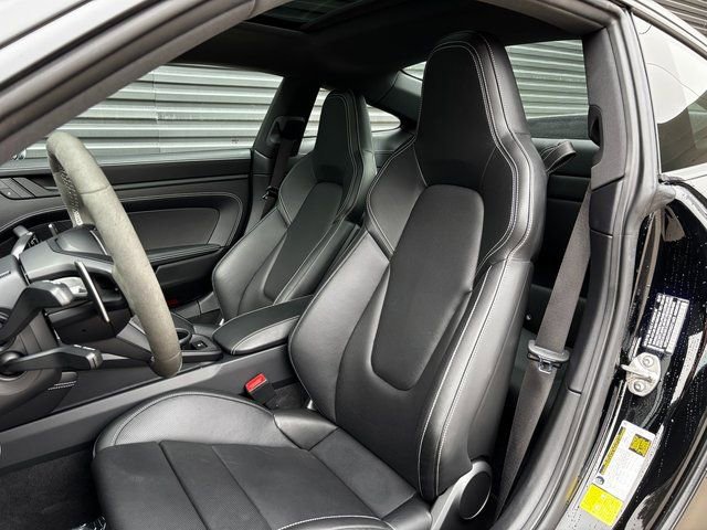 Certified 2022 Porsche 911 Carrera 4 GTS image 5