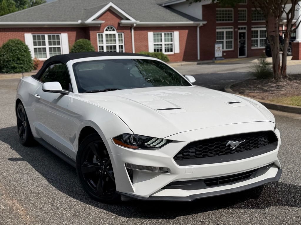 Used 2019 Ford Mustang Premium w/ Carbon Sport Interior Package RWD image 8