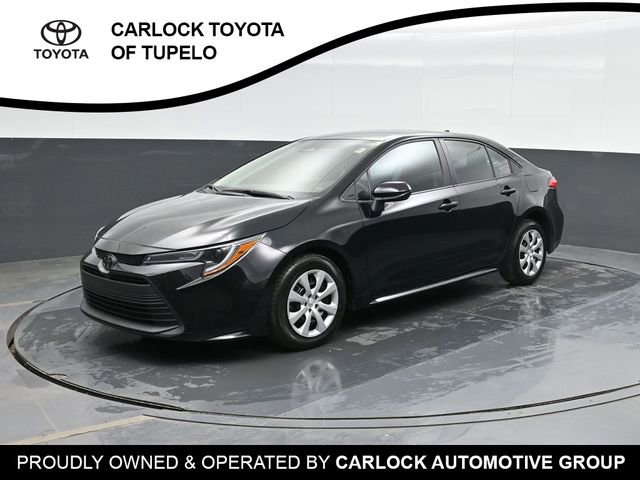 Used 2024 Toyota Corolla LE FWD image 8
