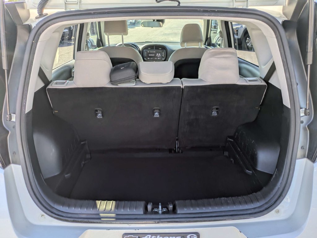 Used 2023 Kia Soul LX FWD image 13