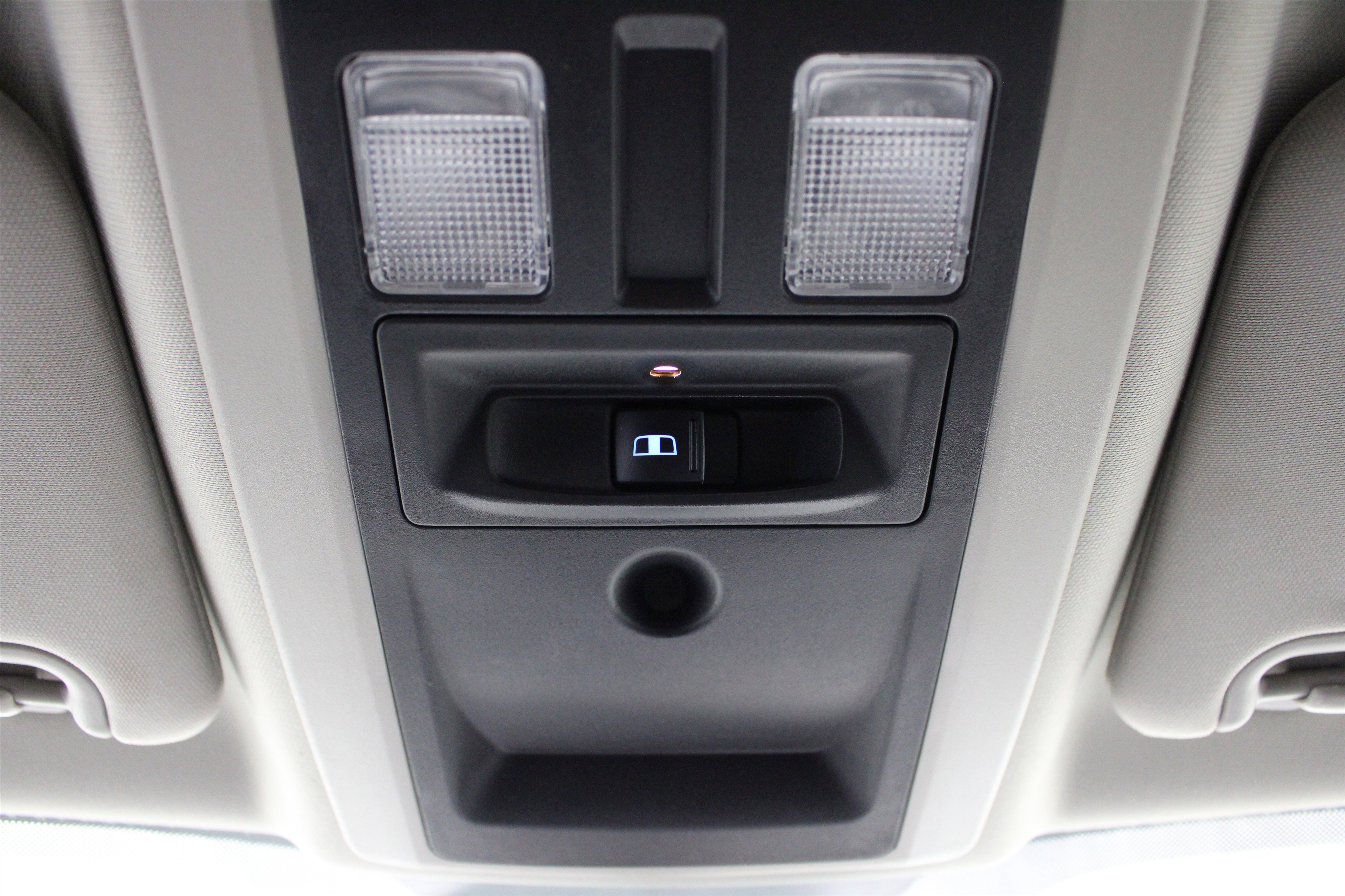 Used 2017 RAM 1500 Classic SLT image 15