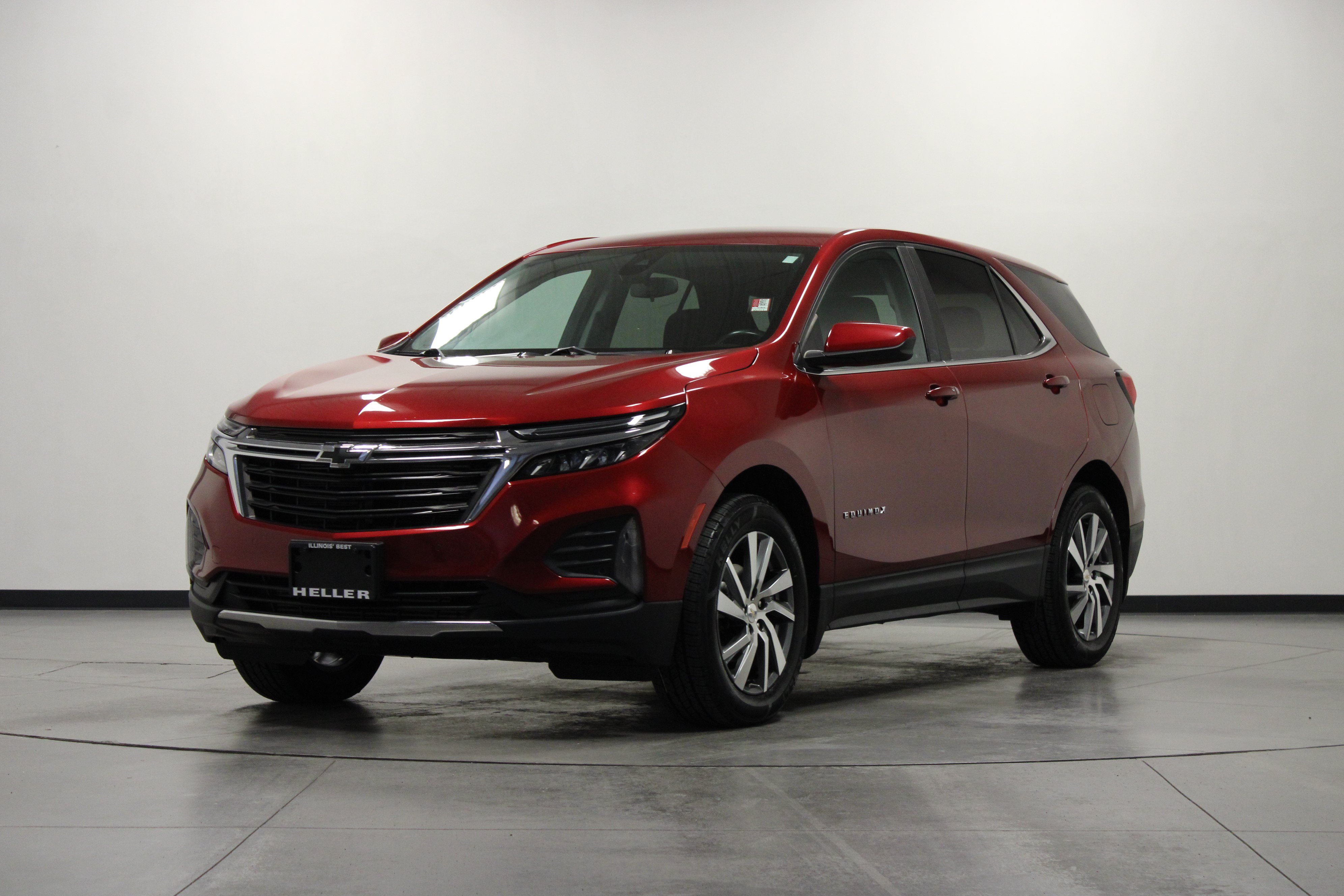 Used 2024 Chevrolet Equinox LT AWD/4WD image 8