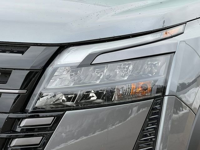 New 2026 Nissan Pathfinder SV image 38