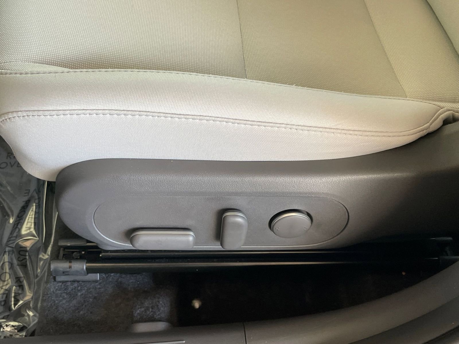 Used 2025 Hyundai Kona SEL image 22