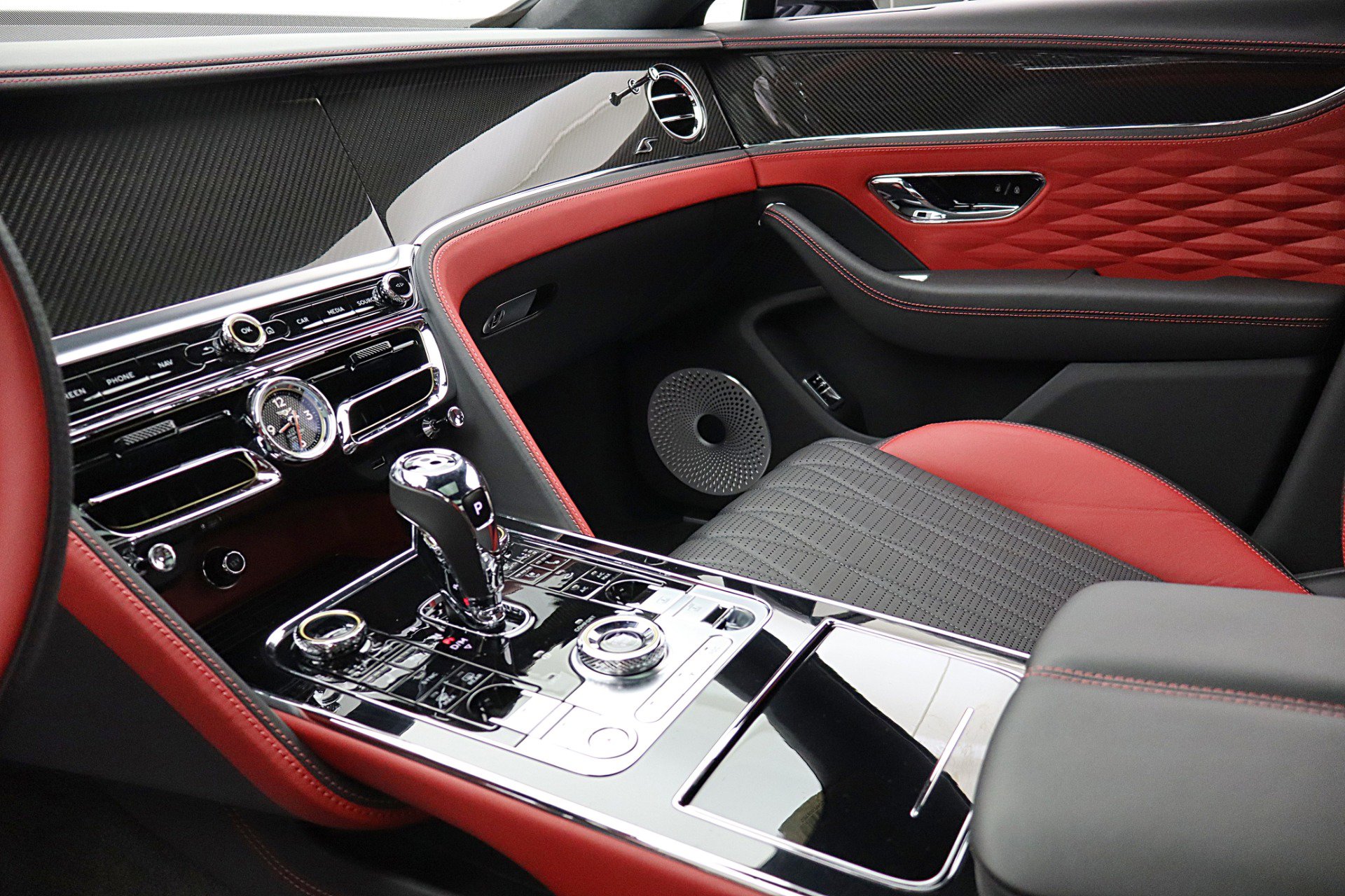 Certified 2023 Bentley Flying Spur S V8 AWD/4WD image 28