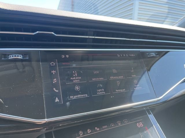 Used 2023 Audi Q7 3.0T Prestige image 24