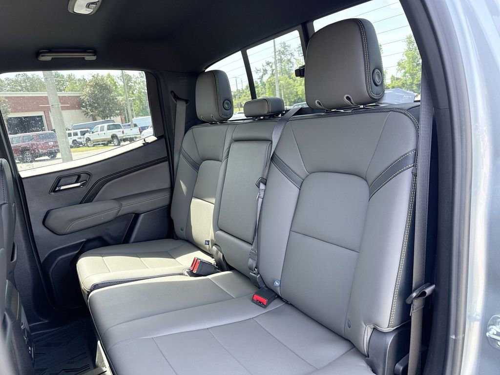Used 2025 Chevrolet Colorado ZR2 image 20