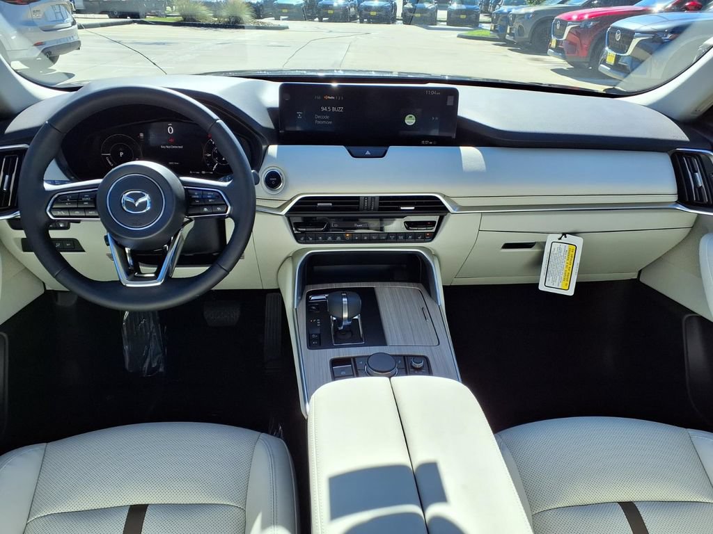 Used 2026 MAZDA CX-90 Plug-In Hybrid w/ Premium Plus AWD/4WD image 2