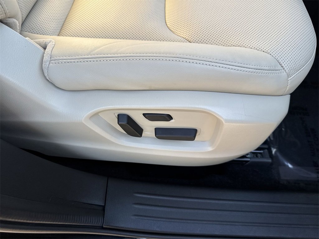 Certified 2023 MAZDA CX-9 Touring Plus image 46