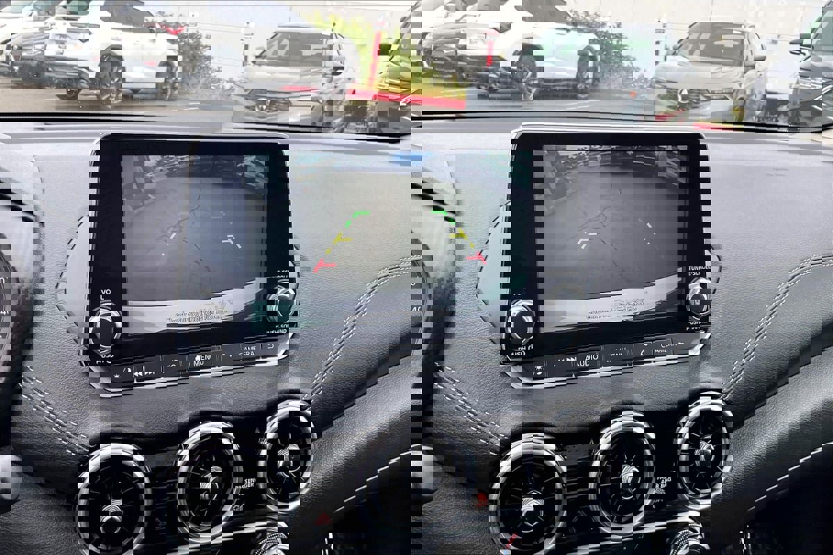 Used 2022 Nissan Sentra SV w/ All-Weather Package image 19