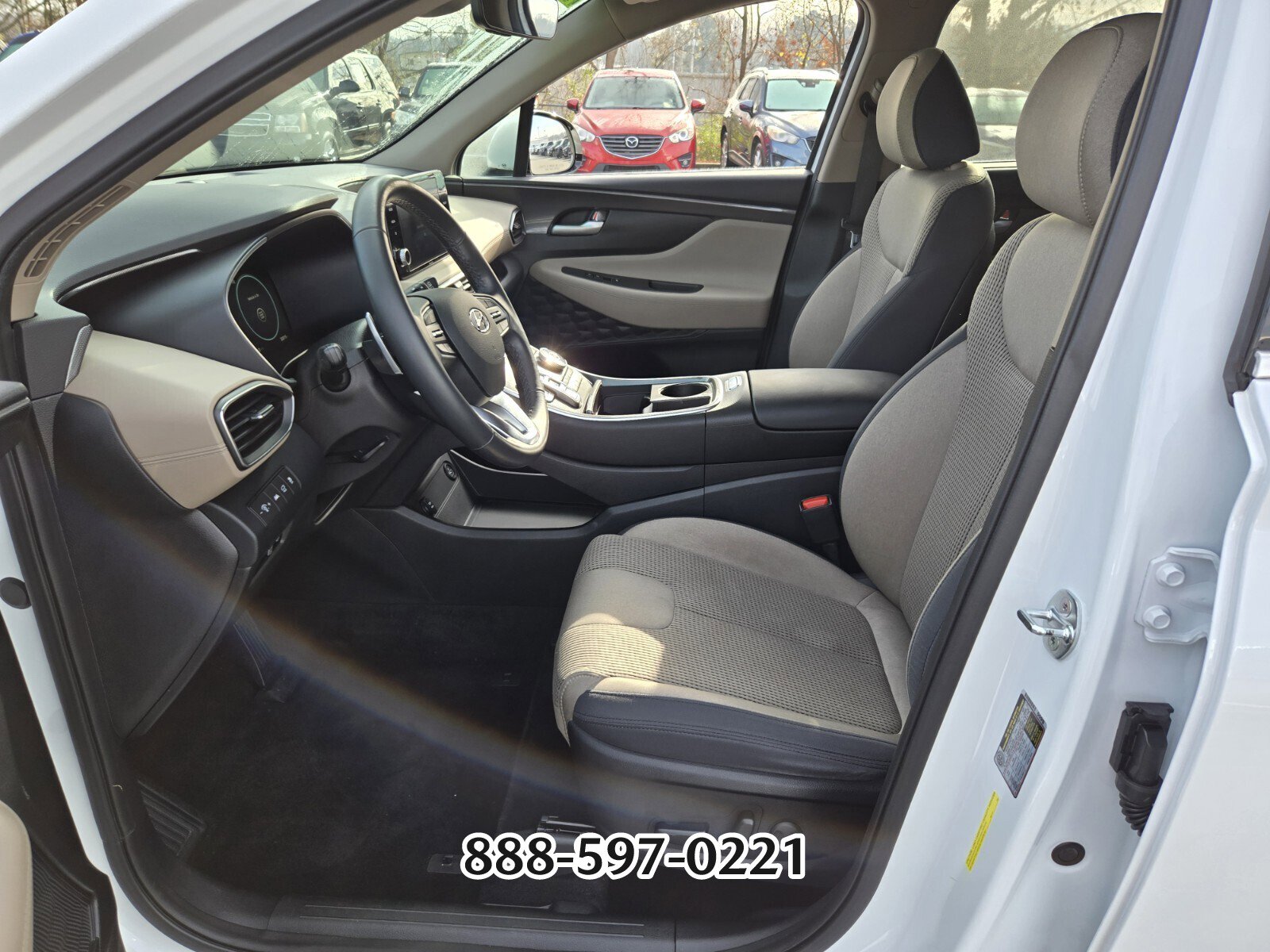 Used 2021 Hyundai Santa Fe SEL w/ Convenience Package image 10