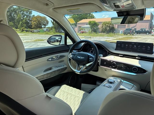 Used 2024 Genesis GV70 3.5T Sport w/ Sport Advanced Package AWD/4WD image 26