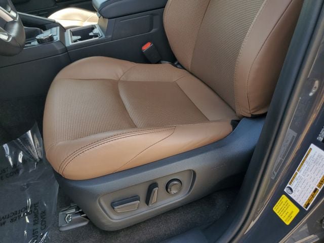 Used 2025 Toyota 4Runner Limited RWD image 27