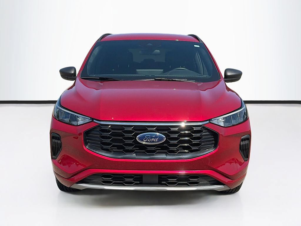 Used 2024 Ford Escape ST-Line w/ Tech Pack #1 AWD/4WD image 2