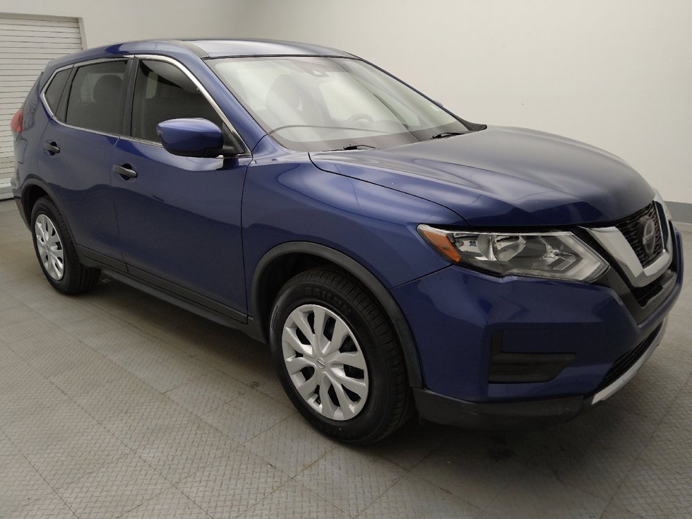 Used 2020 Nissan Rogue S FWD image 11