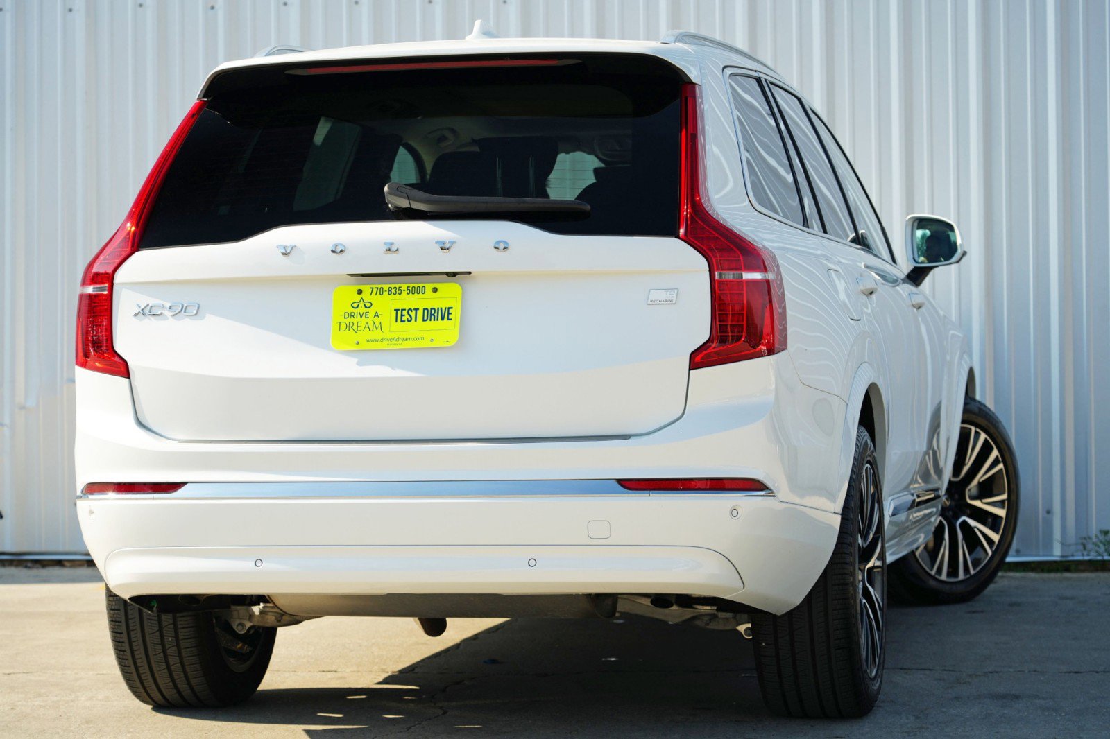 Used 2024 Volvo XC90 T8 Core w/ Protection Package Premier image 5