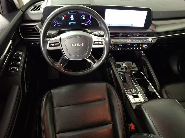 Used 2024 Kia Telluride S AWD/4WD image 2