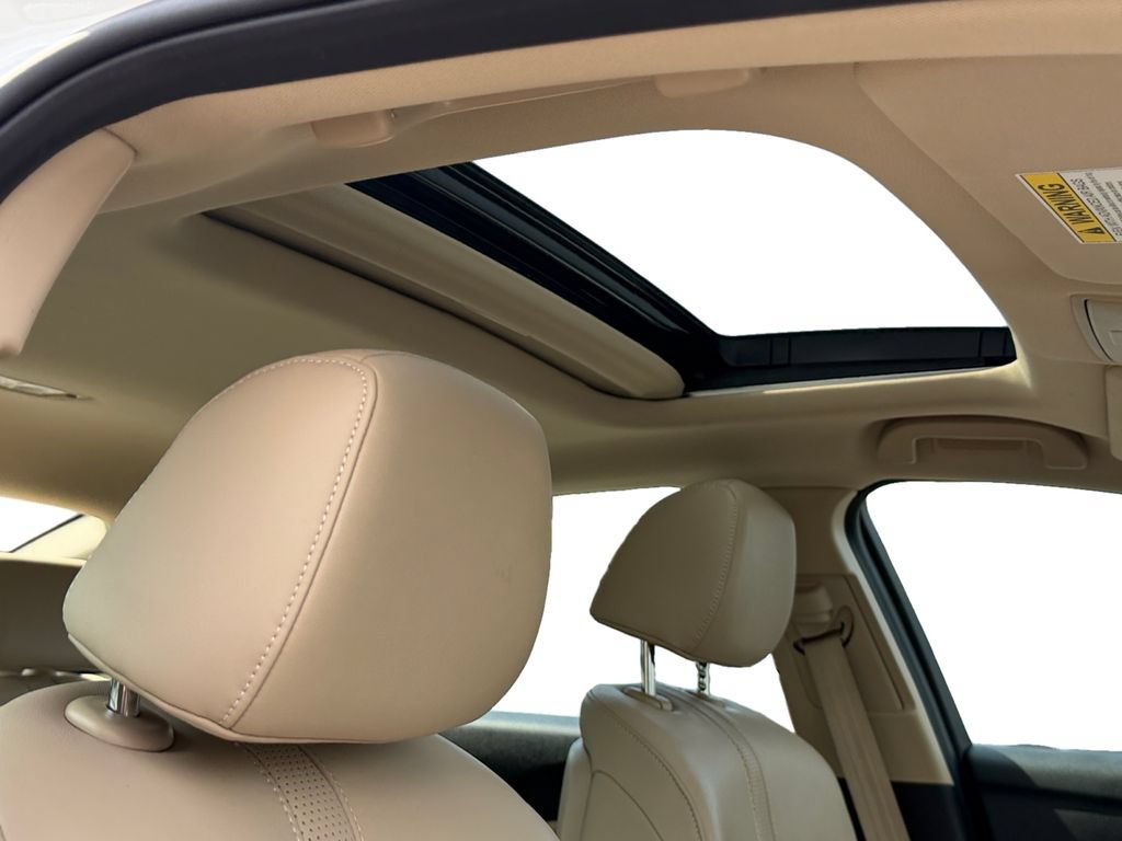 Used 2021 Acura TLX w/ Technology Package FWD image 5