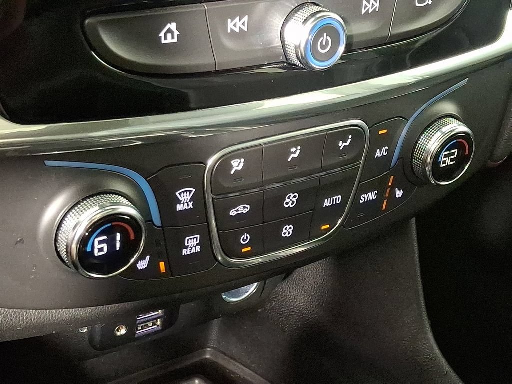 Used 2023 Chevrolet Traverse RS w/ LPO, Floor Liner Package AWD/4WD image 19