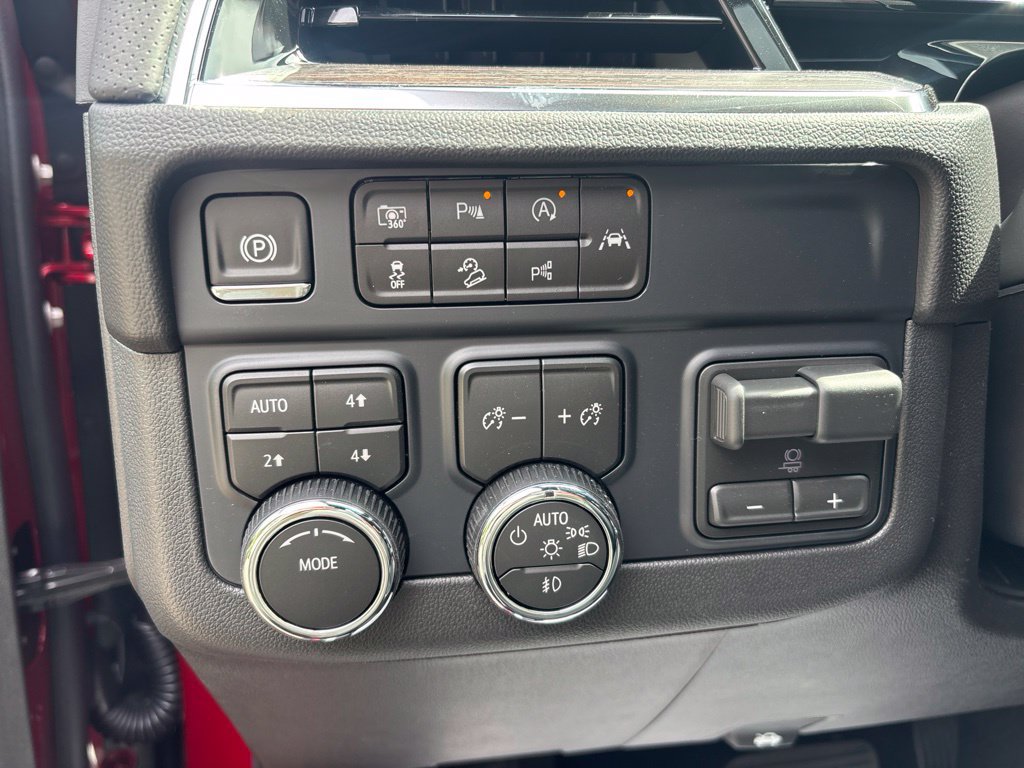 New 2026 Chevrolet Tahoe Premier AWD/4WD image 12