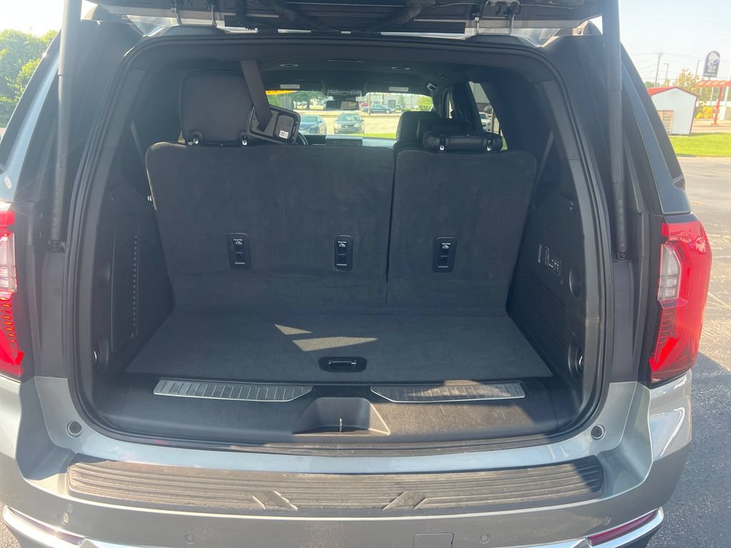Used 2025 GMC Yukon Denali AWD/4WD image 27