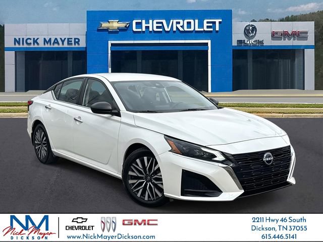 Used 2024 Nissan Altima 2.5 SV