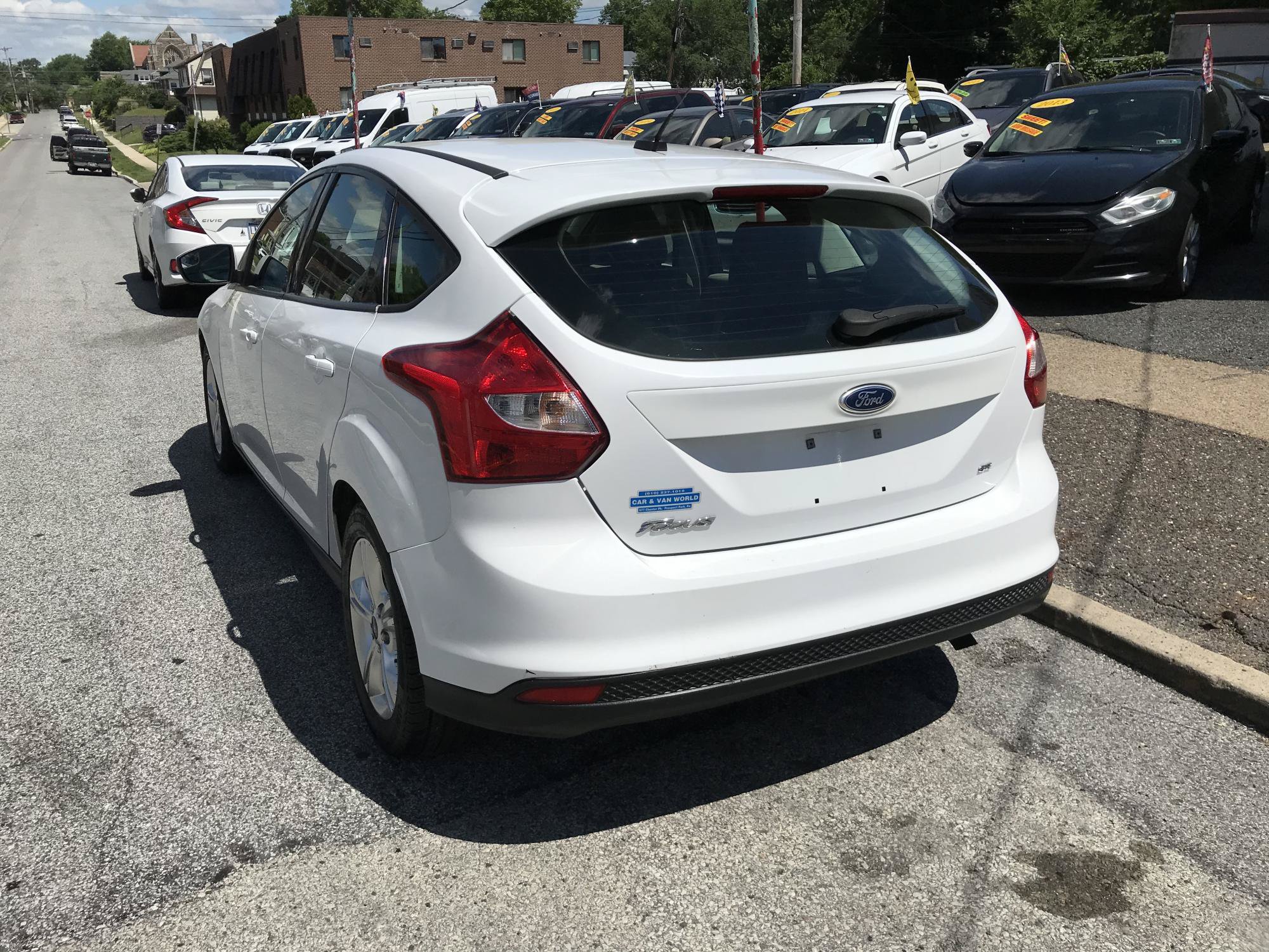 Used 2013 Ford Focus SE w/ Interior Protection Pkg FWD image 4