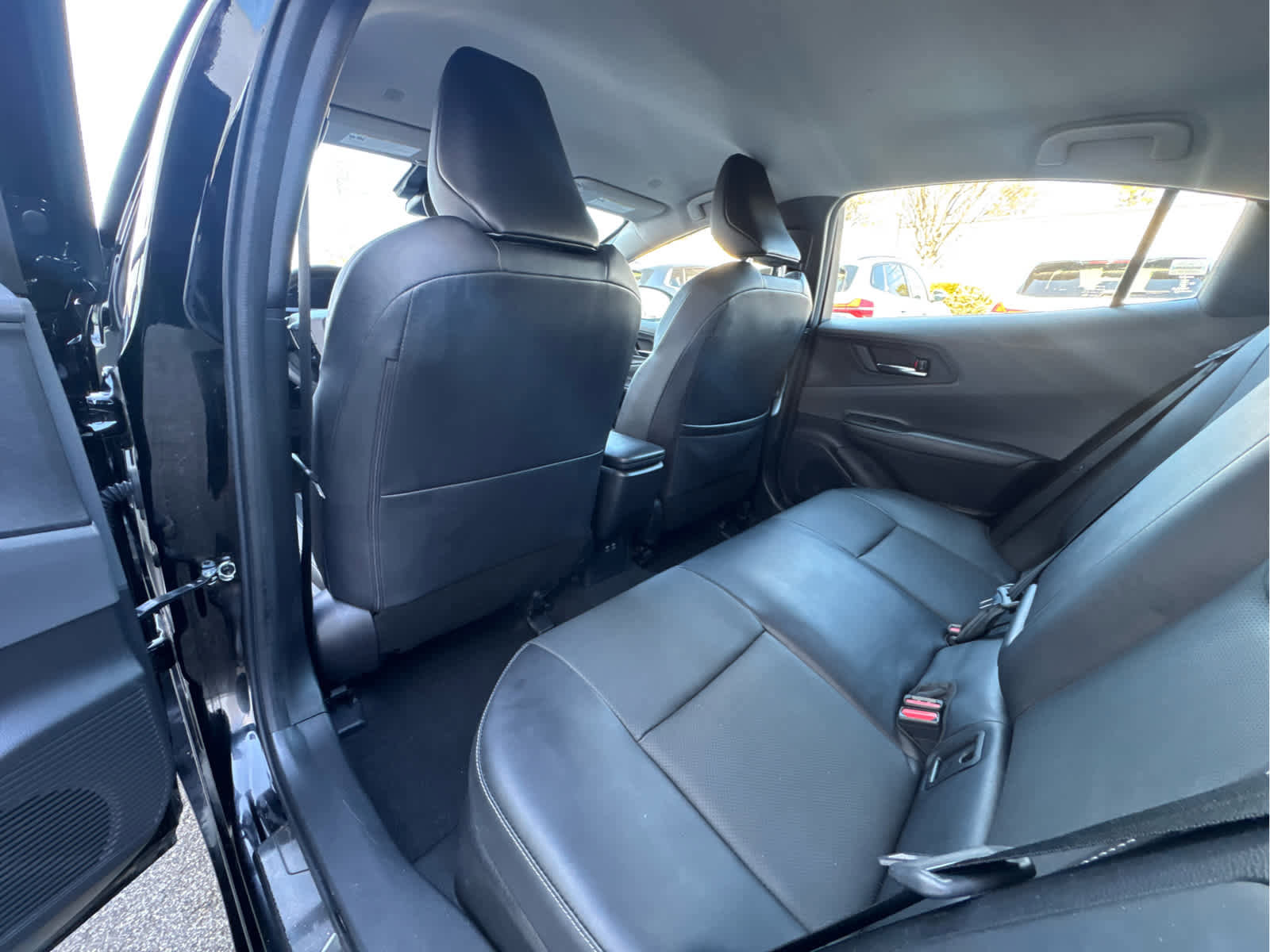 Used 2023 Toyota Prius XLE image 15