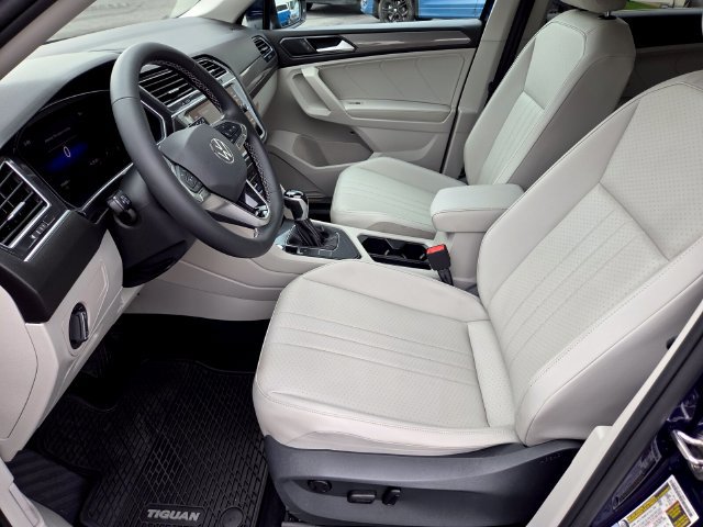 Used 2022 Volkswagen Tiguan SE FWD image 10