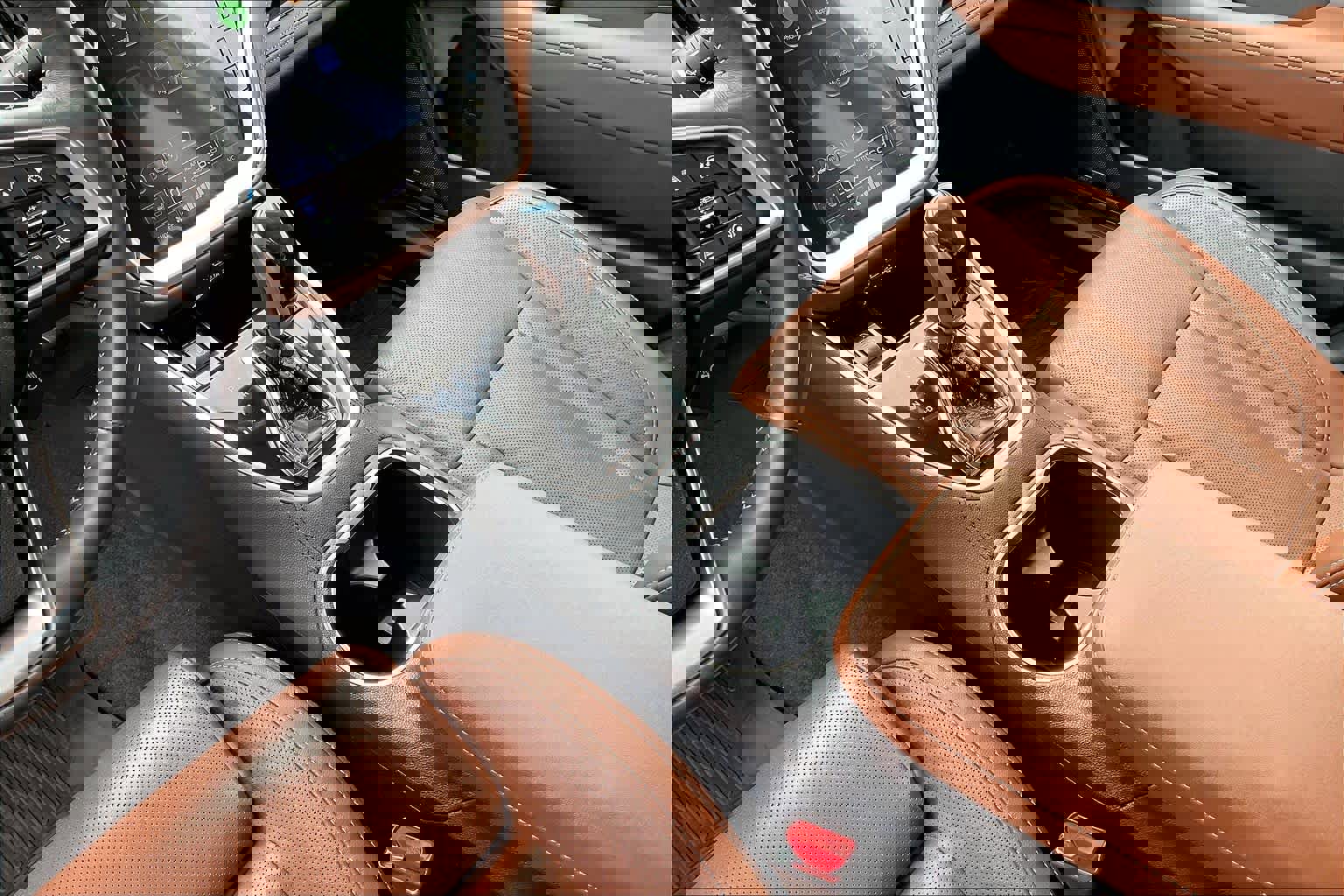 Used 2021 Subaru Outback Touring XT image 15