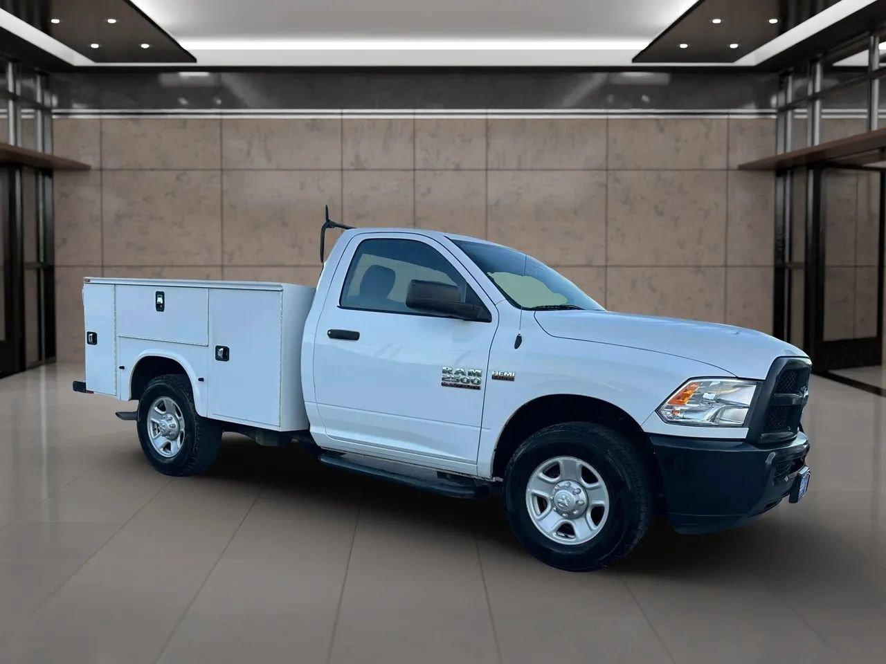 Used 2018 RAM 2500 Tradesman RWD image 23
