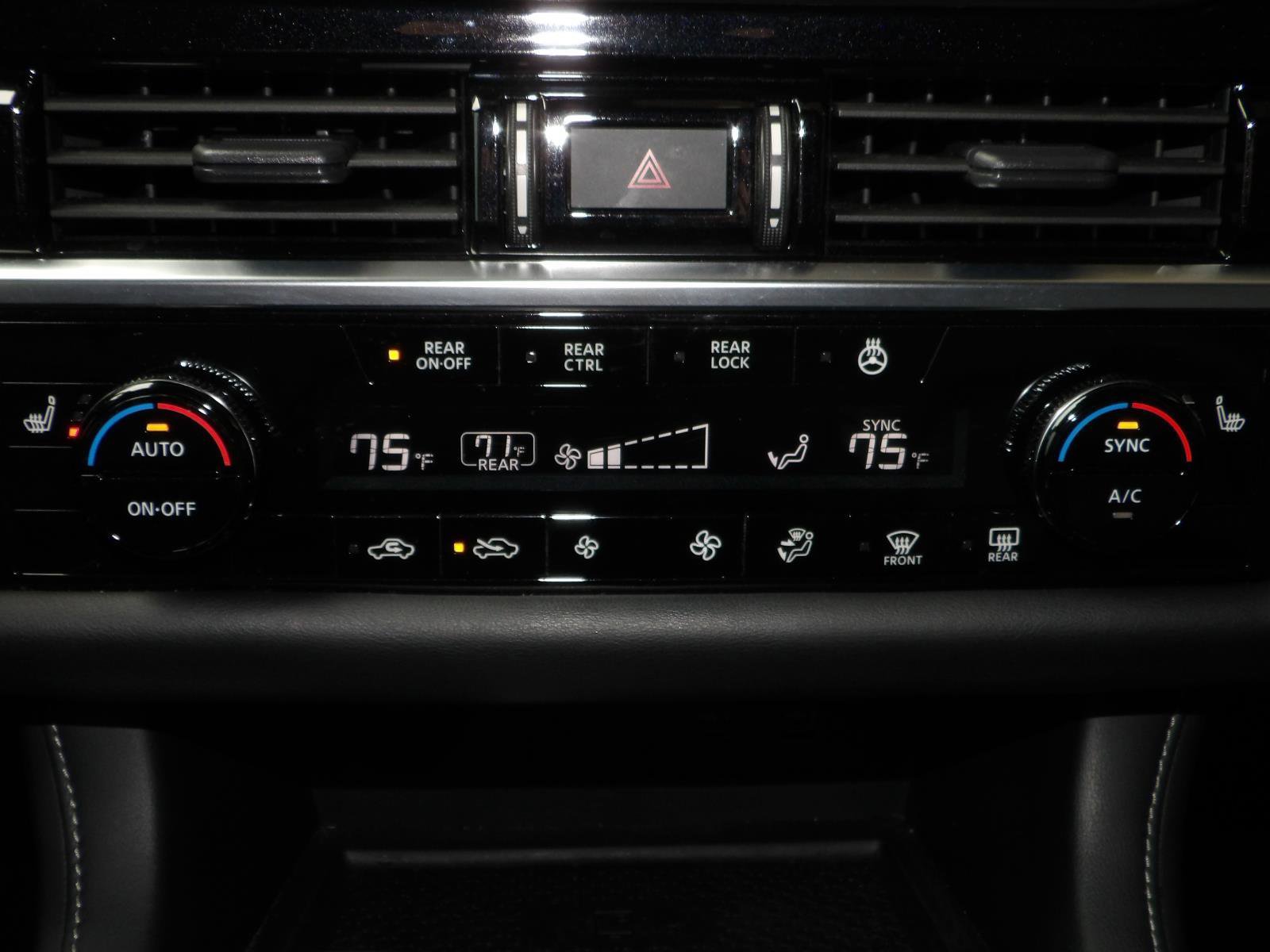 Certified 2023 Nissan Pathfinder SL image 35