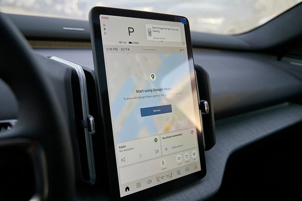 New 2026 Volvo EX30 Cross Country Ultra w/ Protection Package Premier image 15