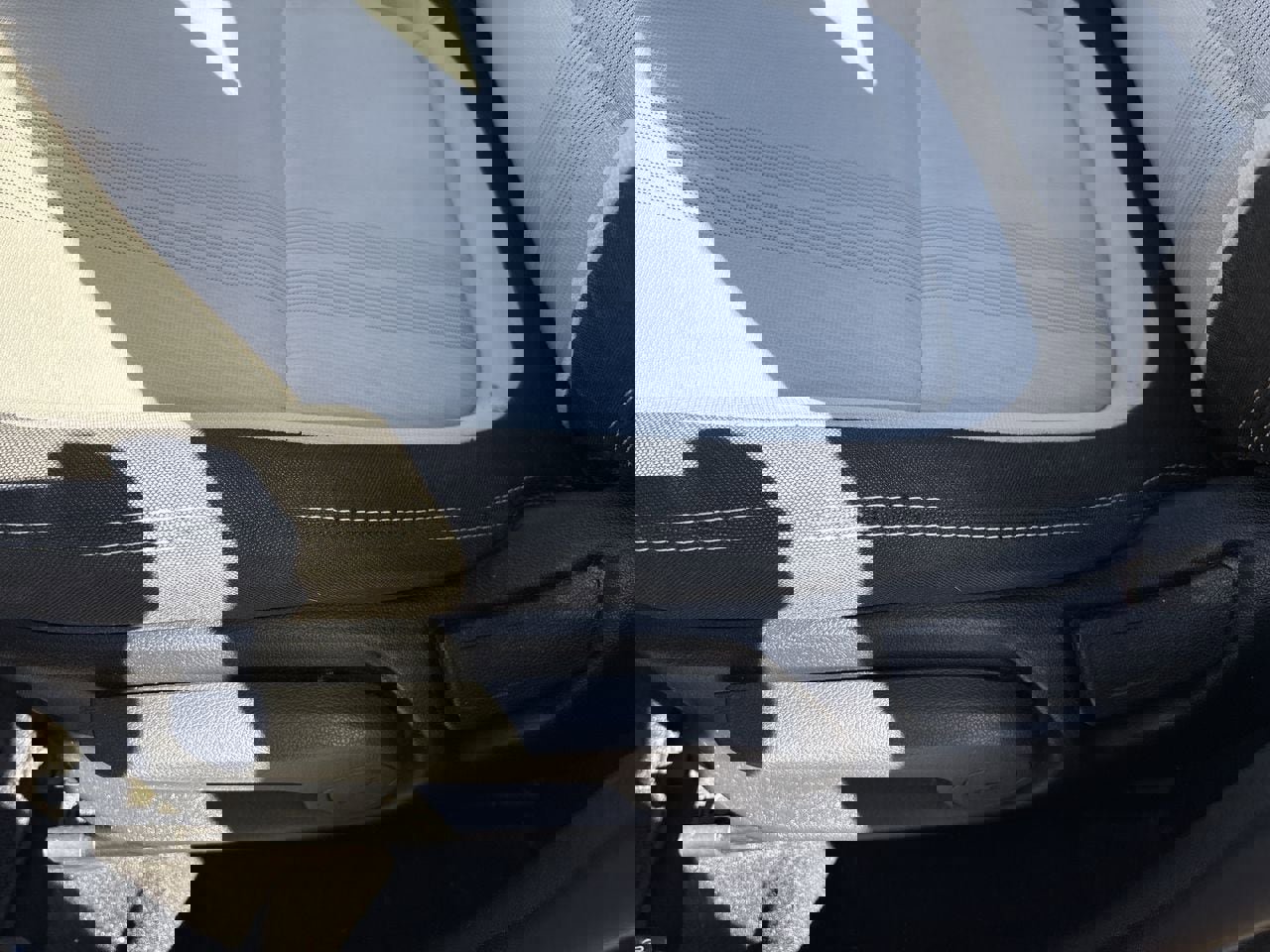 Certified 2023 Hyundai Venue SEL w/ Cargo Package image 13