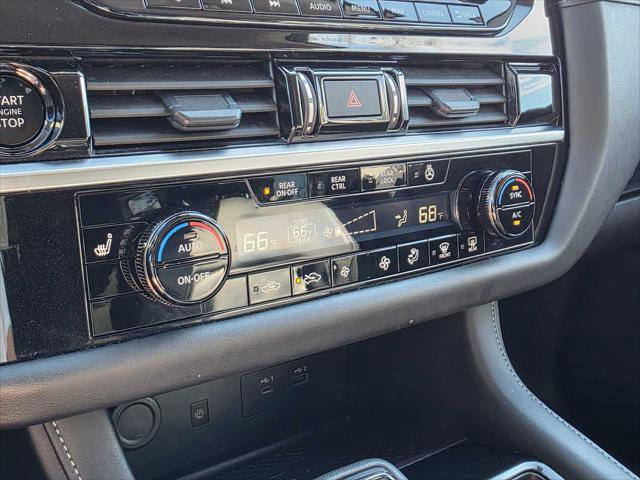 Used 2025 Nissan Pathfinder SL AWD/4WD image 28