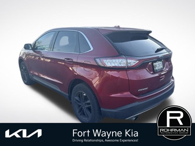 Used 2016 Ford Edge SEL w/ Equipment Group 201A AWD/4WD image 3