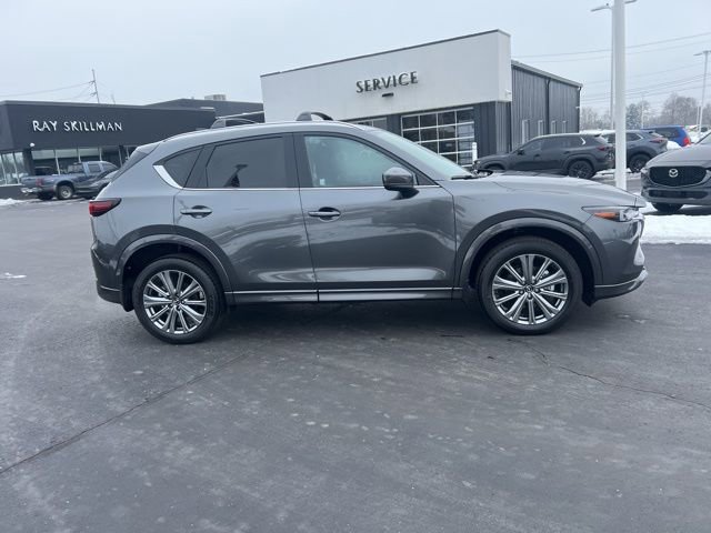 New 2025 MAZDA CX-5 Signature image 5