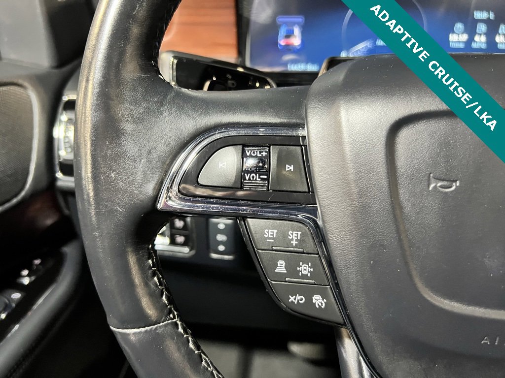 Used 2023 Lincoln Navigator Reserve image 25