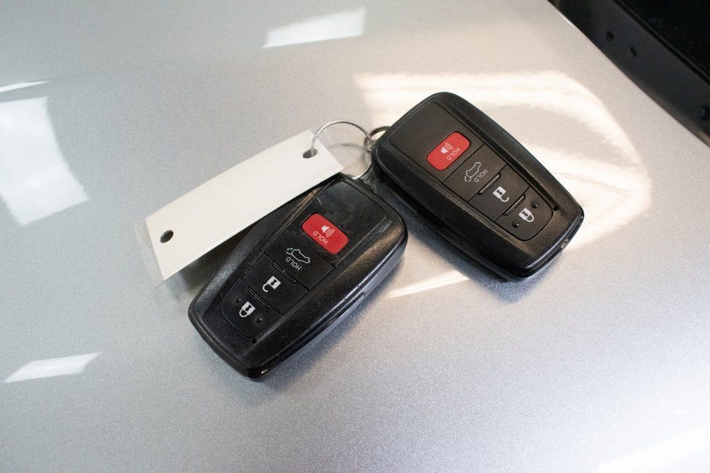 Used 2023 Toyota Highlander XSE image 27