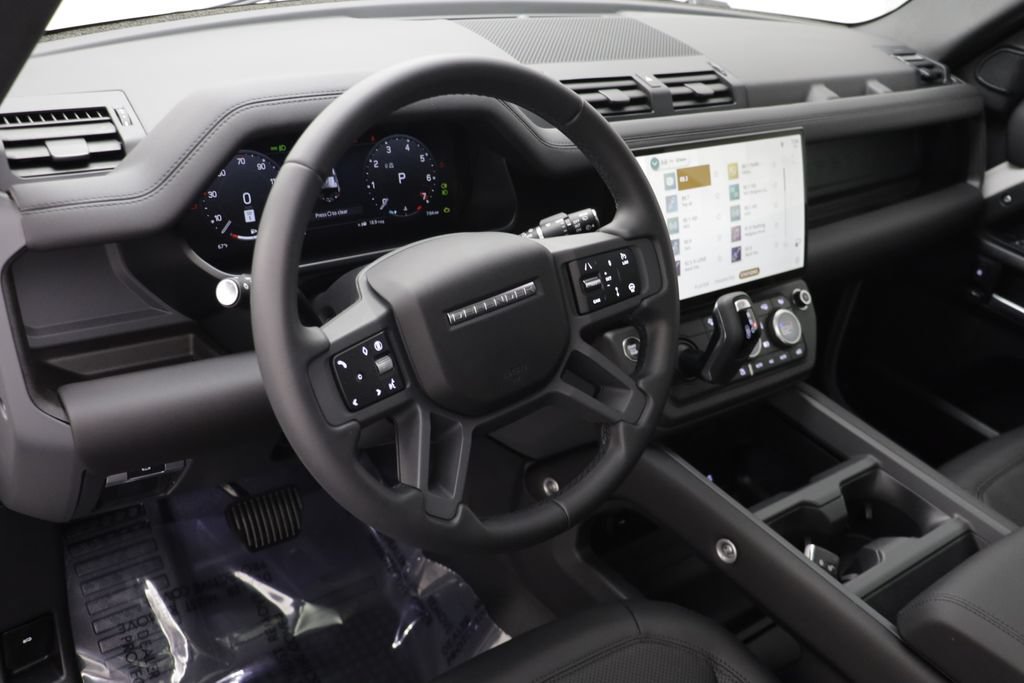 Certified 2026 Land Rover Defender 110 S AWD/4WD image 6