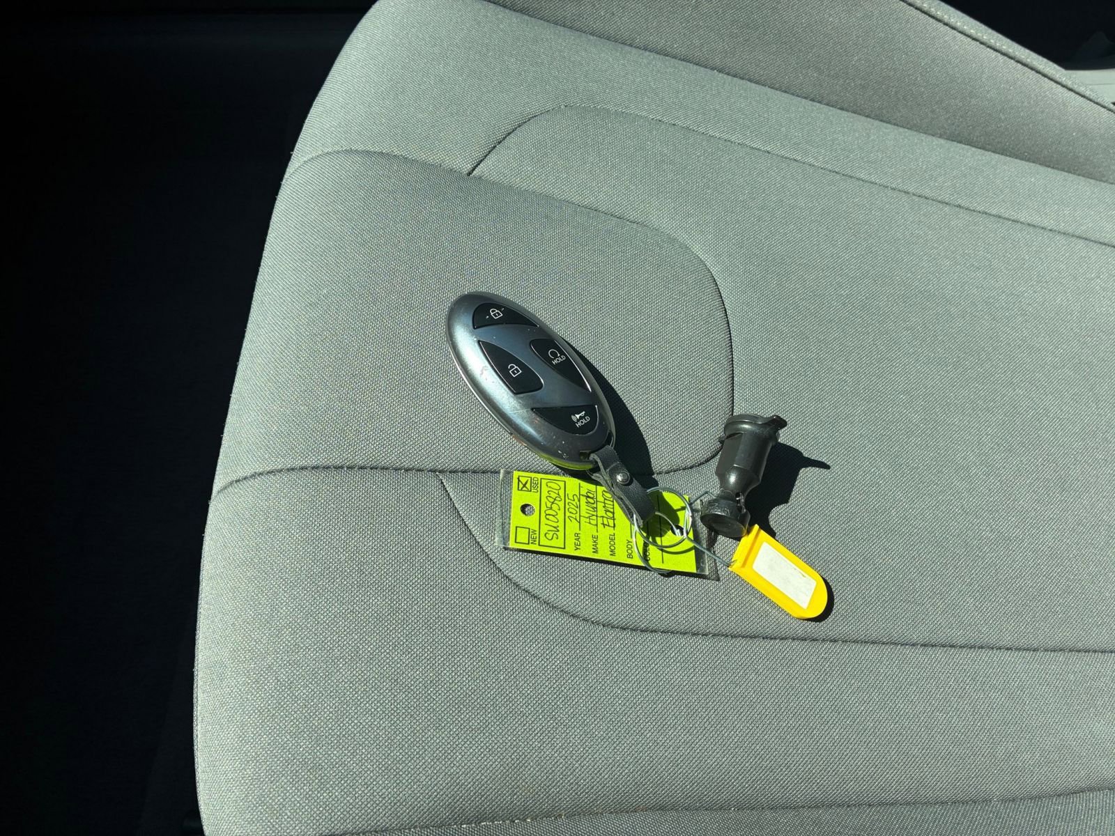 Used 2025 Hyundai Elantra SEL image 18