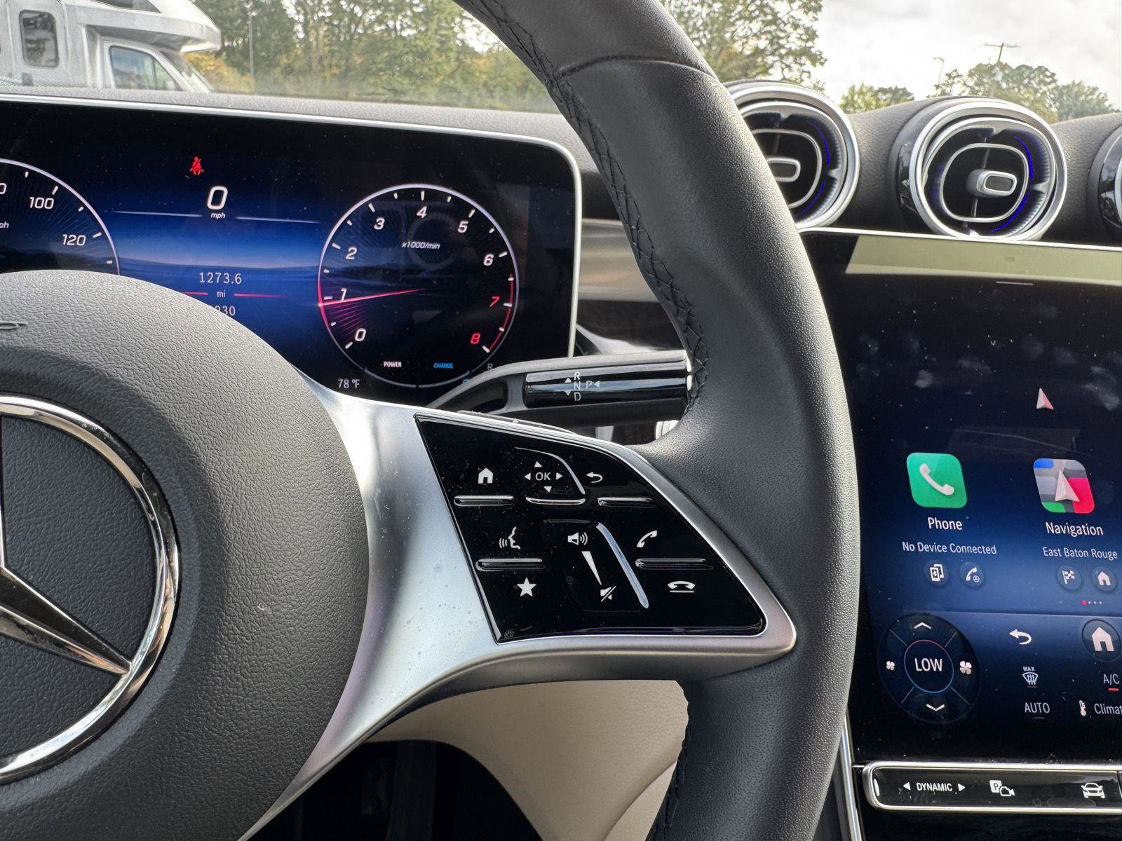 Certified 2025 Mercedes-Benz GLC 300 image 12