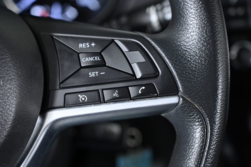 Used 2020 Nissan Rogue Sport S image 12