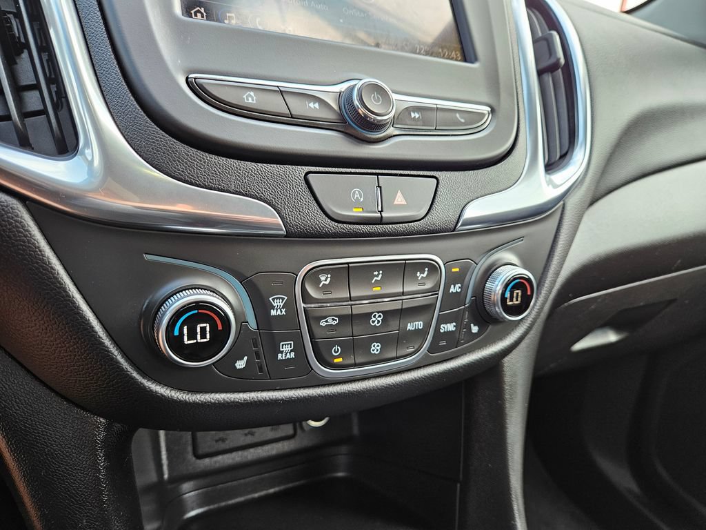 Used 2024 Chevrolet Equinox LT AWD/4WD image 28