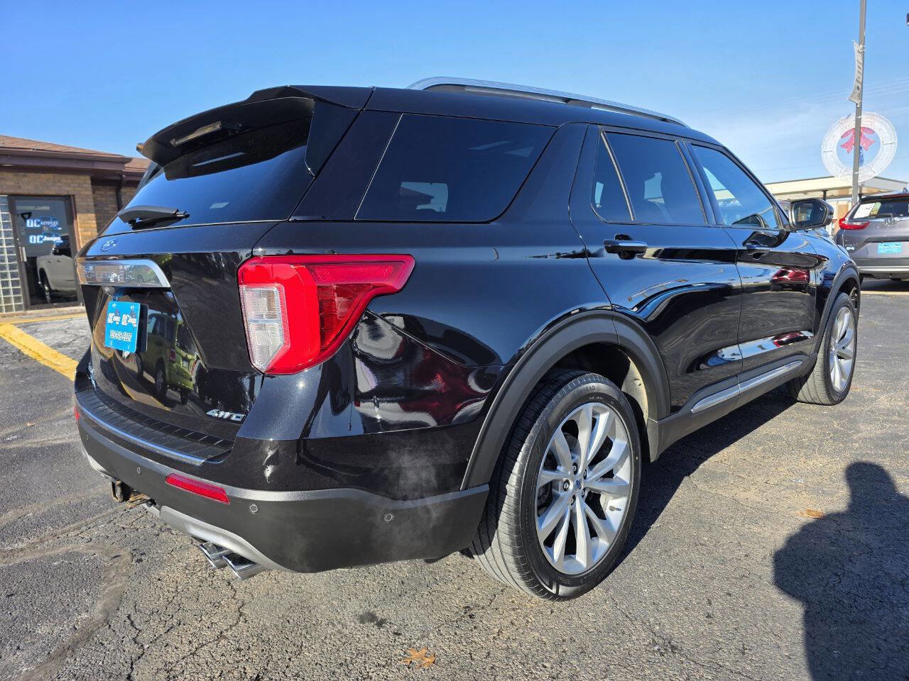 Used 2021 Ford Explorer Platinum image 6