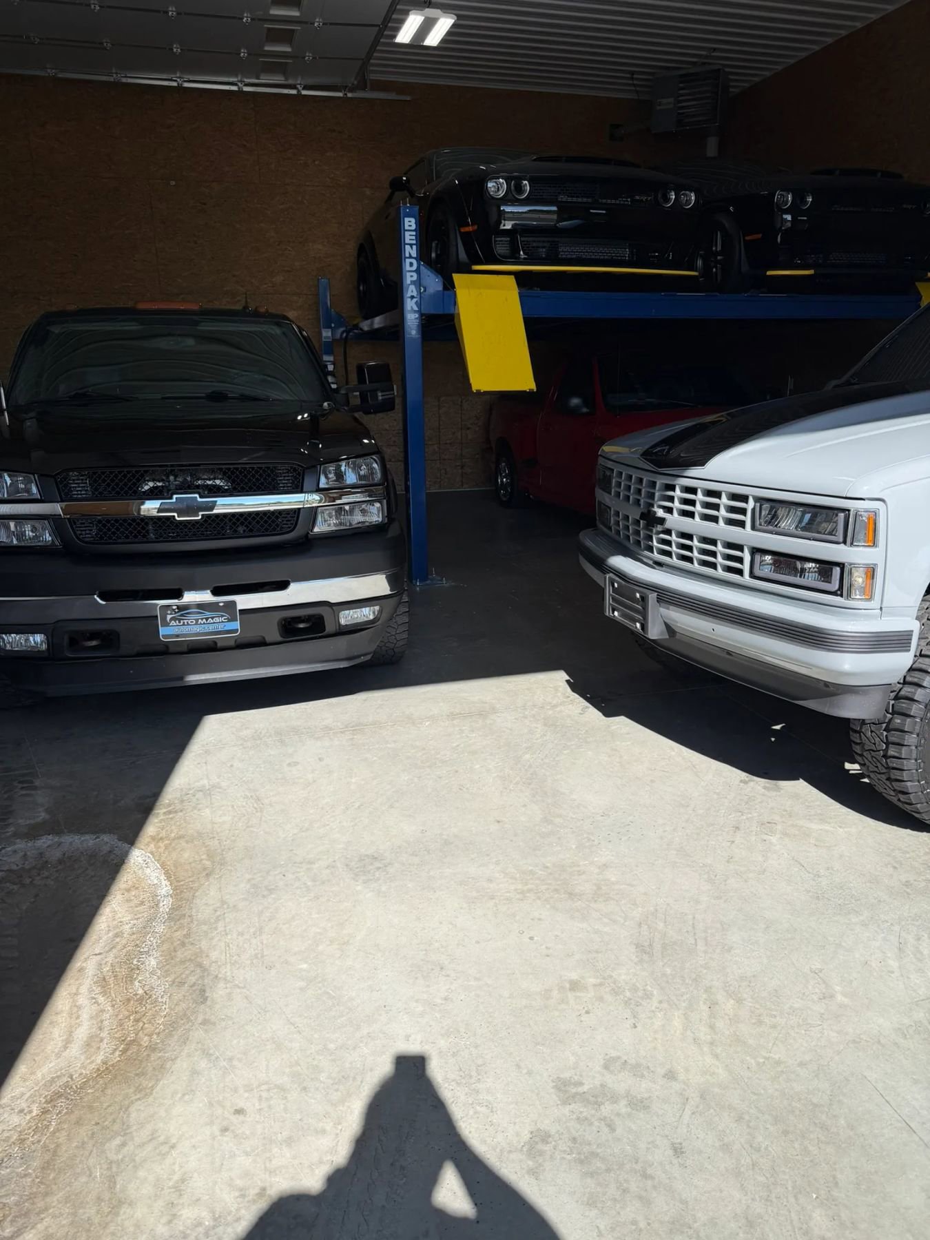 Used 2004 Chevrolet Silverado 2500 LT w/ Heavy-Duty Power Package AWD/4WD image 16