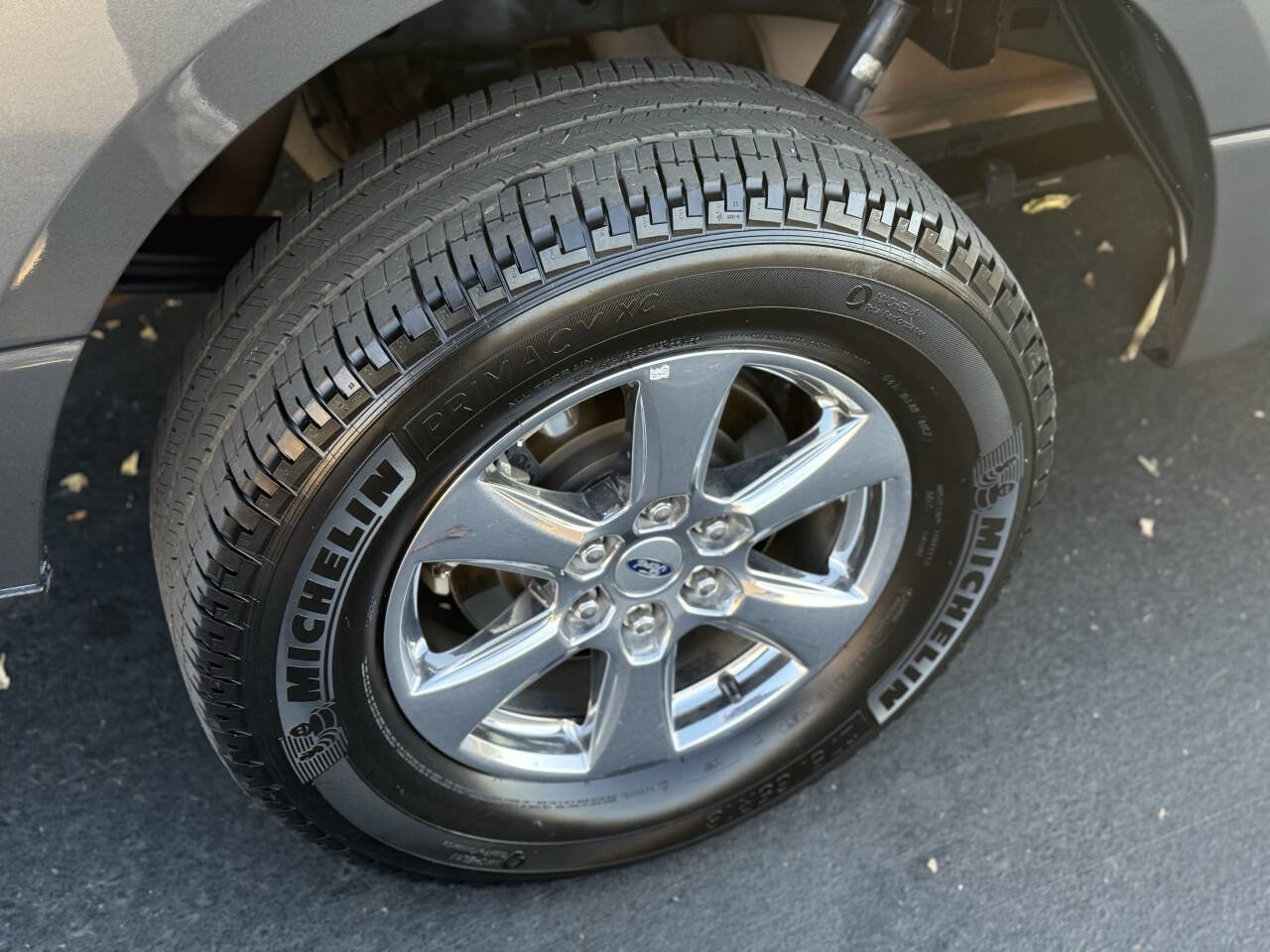 Used 2018 Ford F150 XLT w/ Equipment Group 302A Luxury image 11