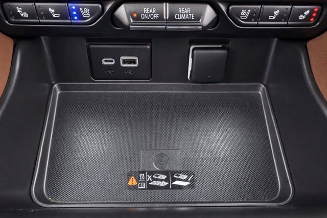 Used 2023 Chevrolet Tahoe High Country image 28