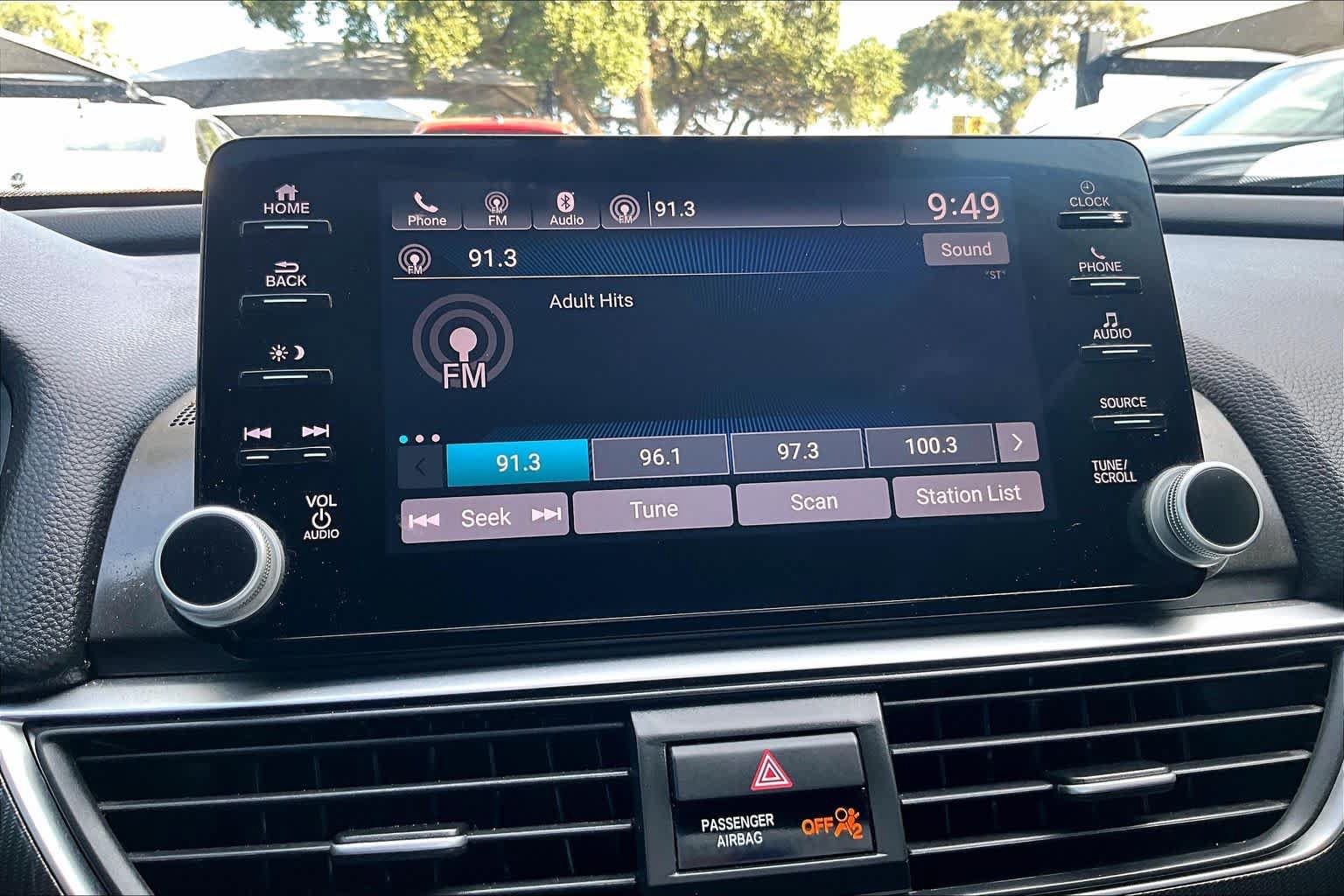 Used 2018 Honda Accord Sport image 37